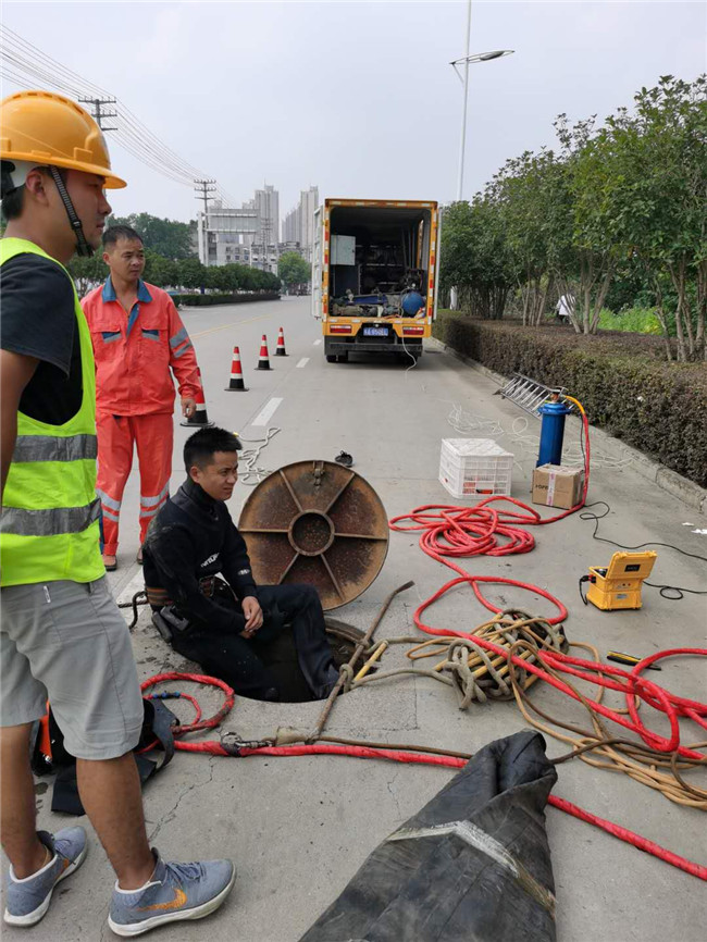 西平翻衬法管道修复技术主要工序